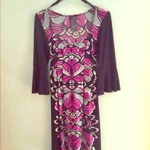 Bisou Bisou dress with ruffled sleeves